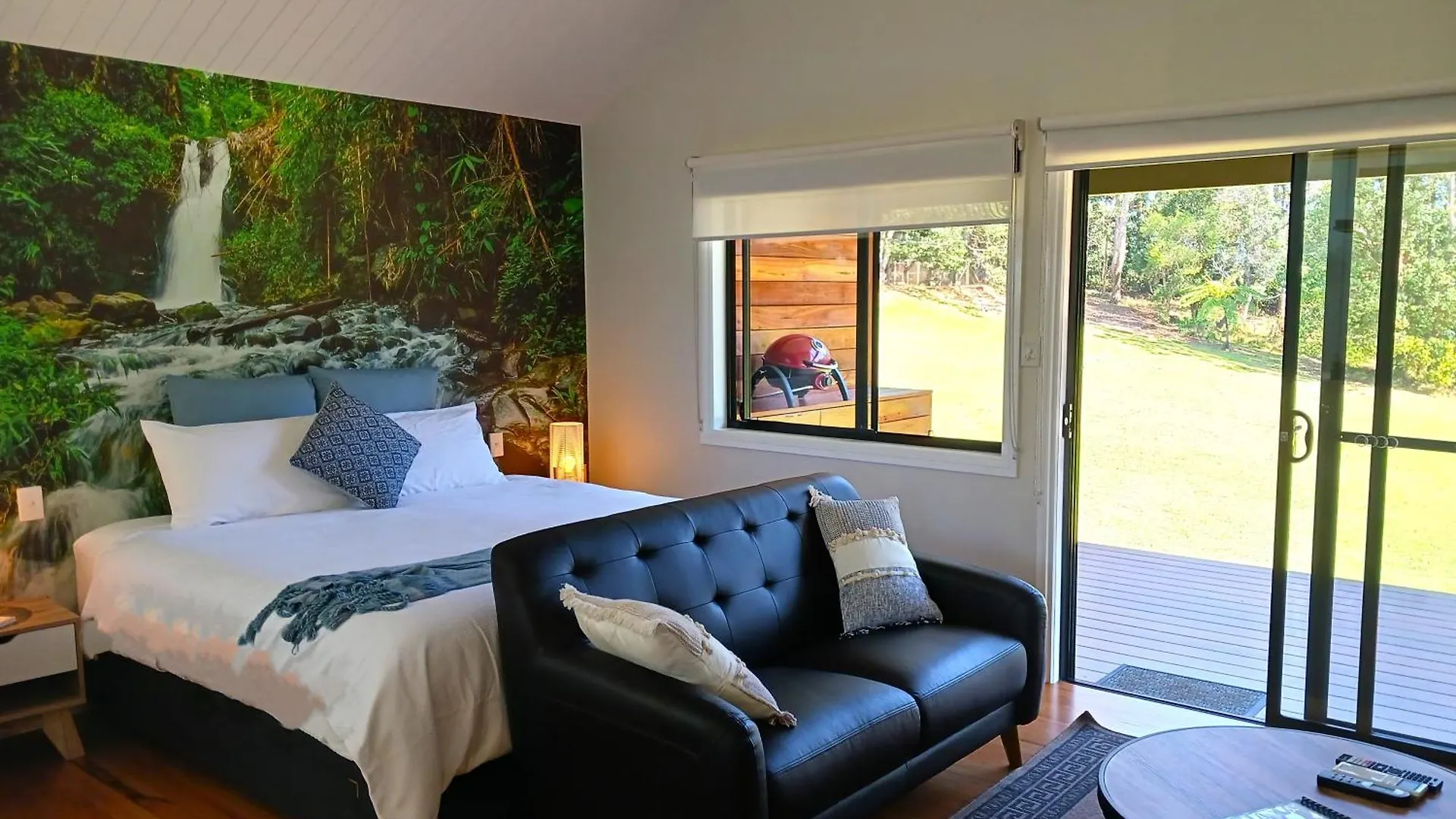 Hideaway Falls - Staggys Cottage Mapleton Australia
